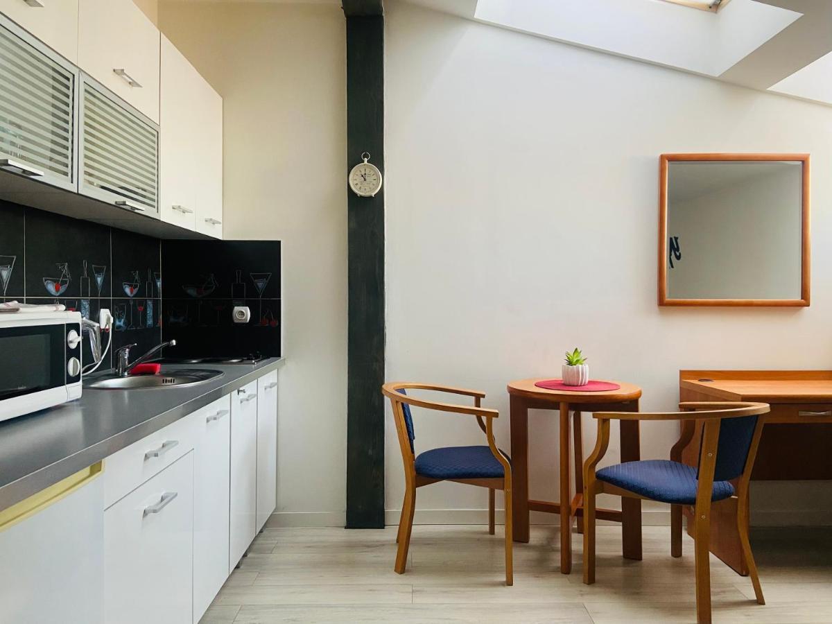 Station Arianska Apartment Krakow Ngoại thất bức ảnh